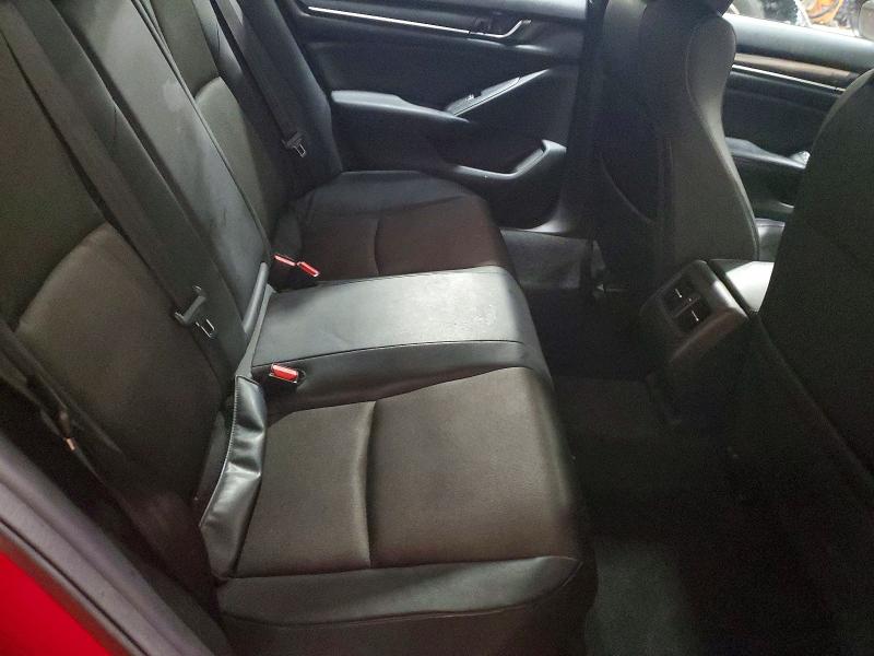 Photo 10 from auction – 2018 HONDA ACCORD with VIN 1HGCV2F33JA045328