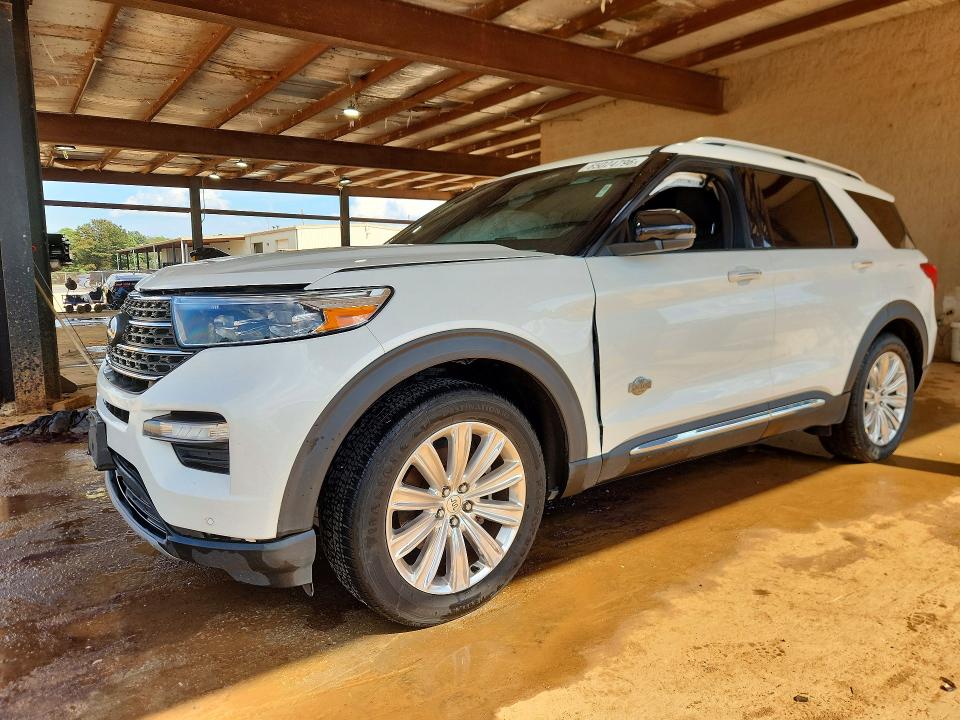 FORD EXPLORER 2022 with VIN 1FM5K7LCXNGA64927 - Photo from auction