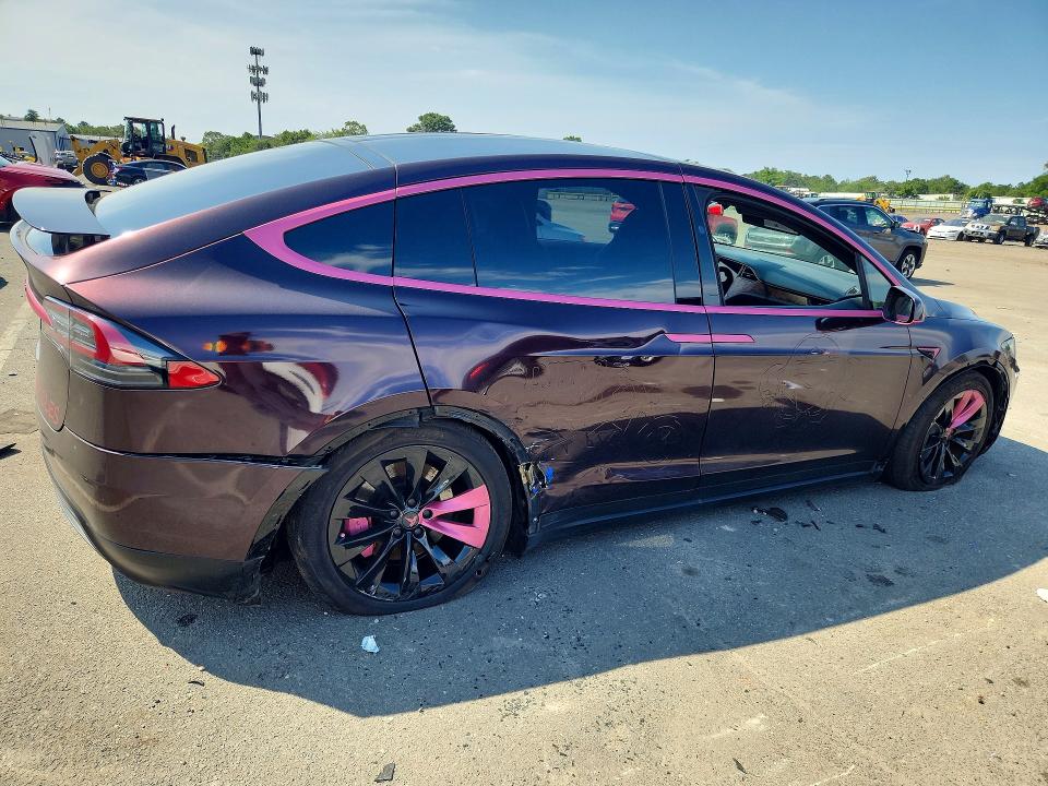 Foto 3 de la subasta – 2019 TESLA MODEL X con VIN 5YJXCDE25KF187778