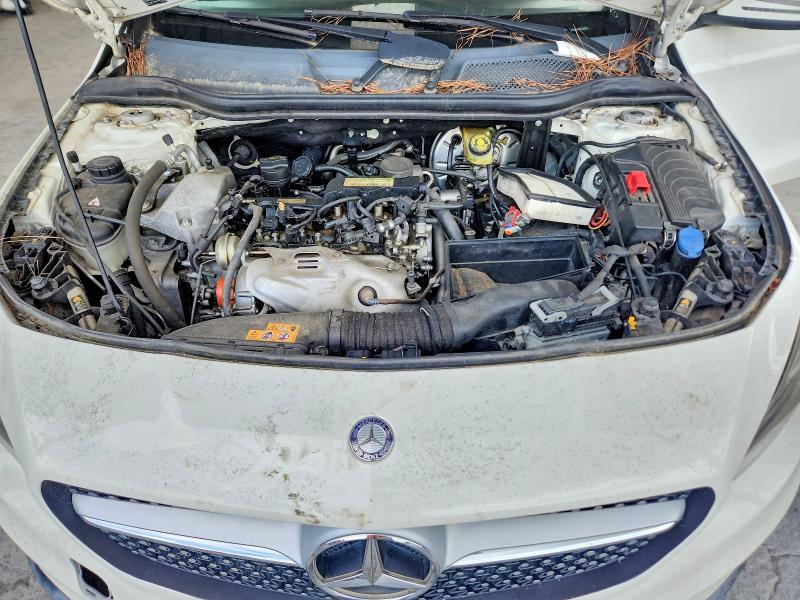 Photo 11 from auction – 2014 MERCEDES-BENZ CLA with VIN WDDSJ4EB2EN160985