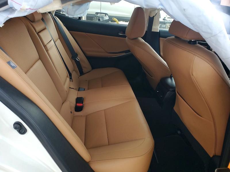 Photo 10 from auction – 2020 LEXUS IS with VIN JTHAA1D20L5108532