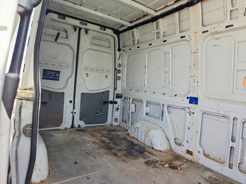 Photo 10 from auction – 2015 MERCEDES-BENZ SPRINTER with VIN WD3PE7CC8FP100694