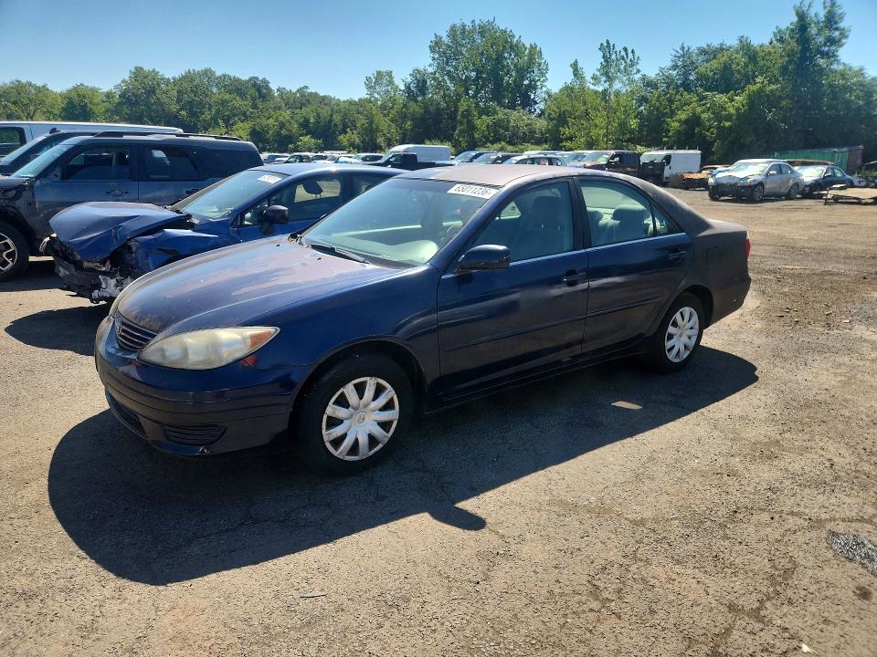 TOYOTA CAMRY 2005 with VIN 4T1BE32K75U400174 - Photo from auction