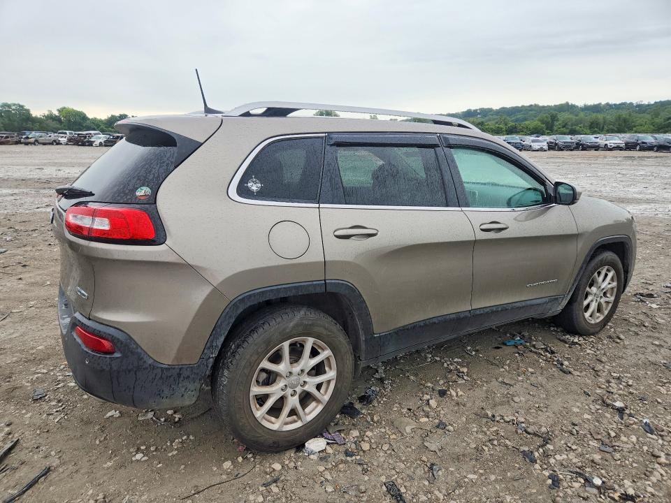 Photo 3 from auction – 2017 JEEP CHEROKEE with VIN 1C4PJMCS4HW636350