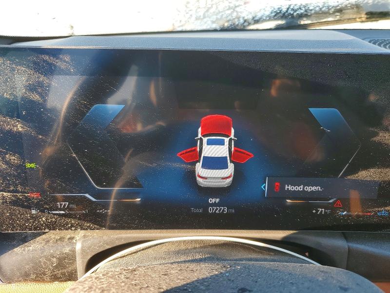 Photo 9 from auction – 2025 BMW 330I with VIN 3MW69CW04S8F29644