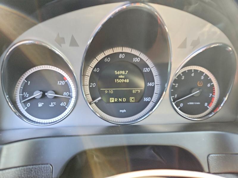 Photo 9 from auction – 2010 MERCEDES-BENZ C with VIN WDDGF8BB4AR117741