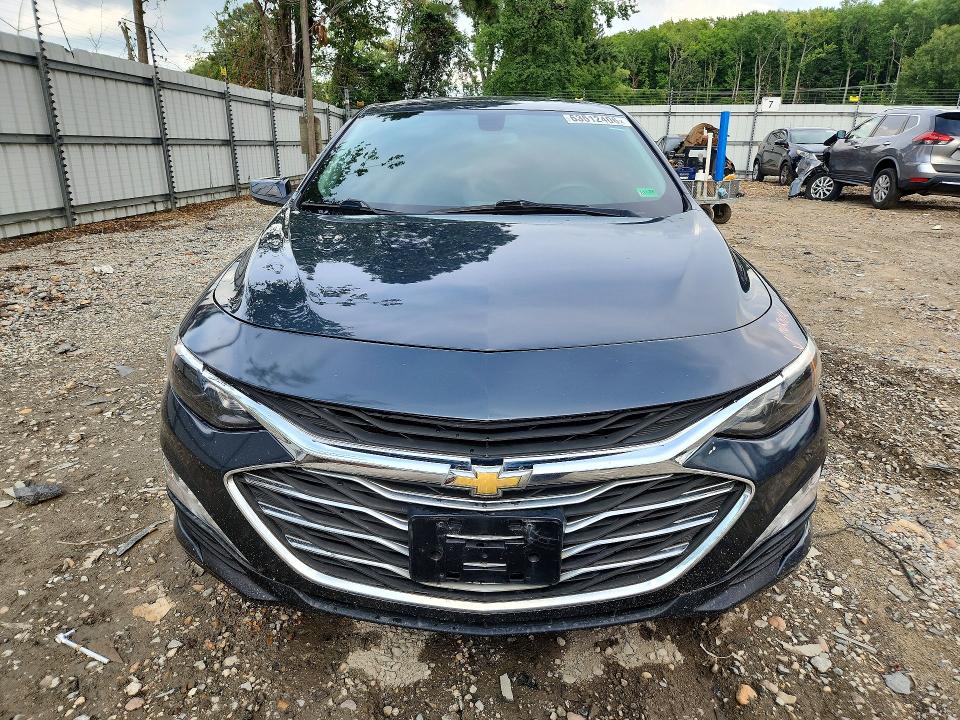 Photo 5 from auction – 2020 CHEVROLET MALIBU with VIN 1G1ZD5STXLF003904