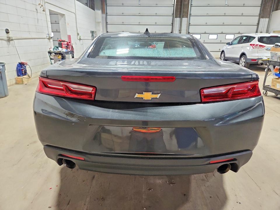 Photo 6 from auction – 2016 CHEVROLET CAMARO with VIN 1G1FA1RS8G0130676