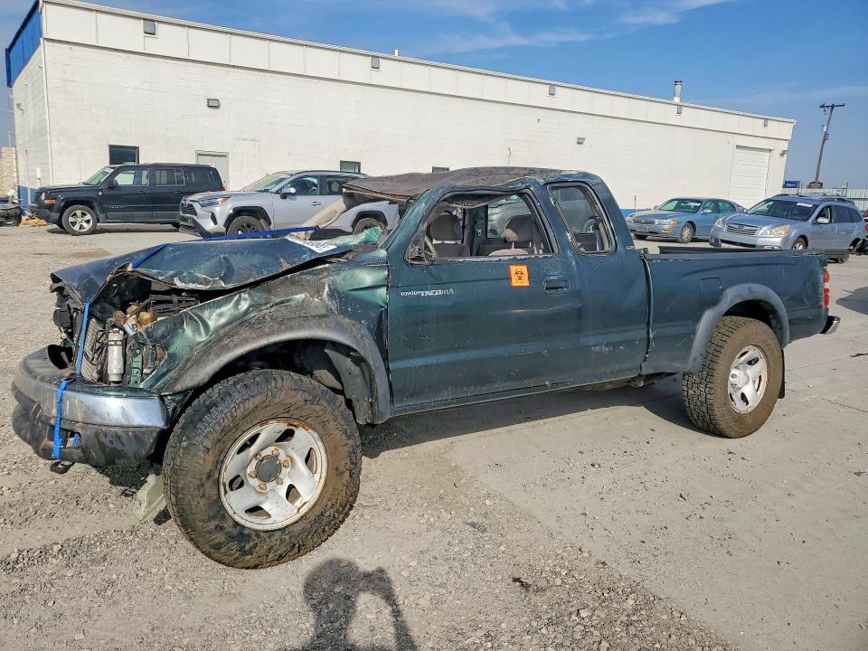 2003 TOYOTA TACOMA - Търг №64635996