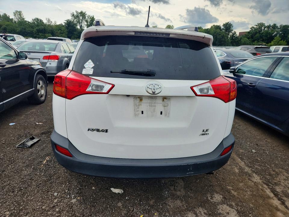 Photo 6 from auction – 2013 TOYOTA RAV4 with VIN JTMBFREV7D5019556