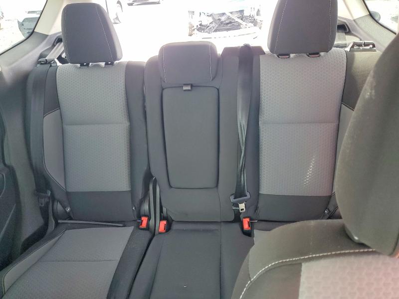 Photo 10 from auction – 2017 FORD ESCAPE with VIN 1FMCU0GD5HUC37352