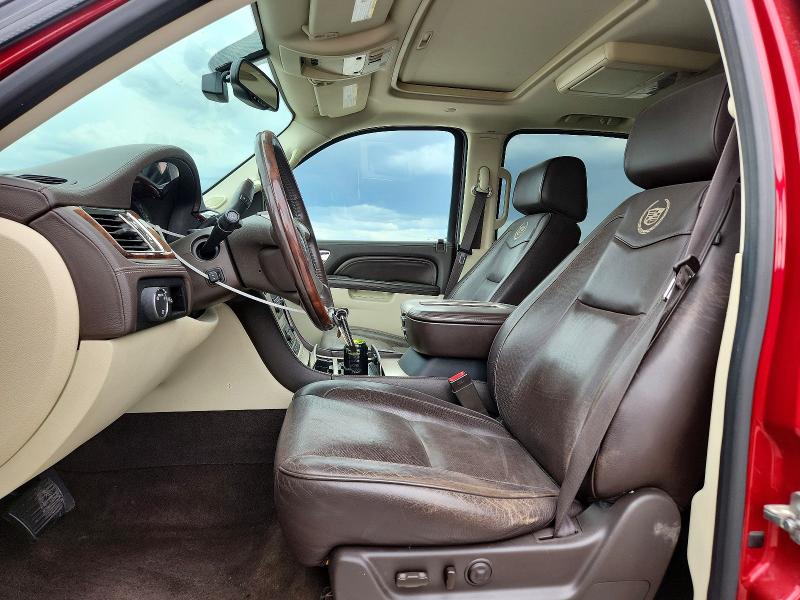 Photo 7 from auction – 2013 CADILLAC ESCALADE with VIN 1GYS4KEF4DR235549