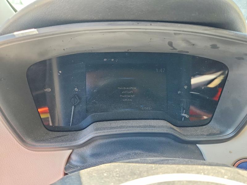 Photo 9 from auction – 2020 TOYOTA COROLLA with VIN JTDEBRBE8LJ019519