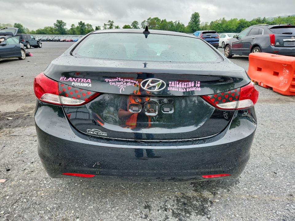 Photo 6 from auction – 2013 HYUNDAI ELANTRA with VIN 5NPDH4AE1DH407328