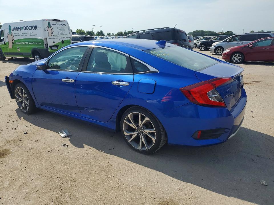 Photo 2 from auction – 2019 HONDA CIVIC with VIN 19XFC1F91KE000340