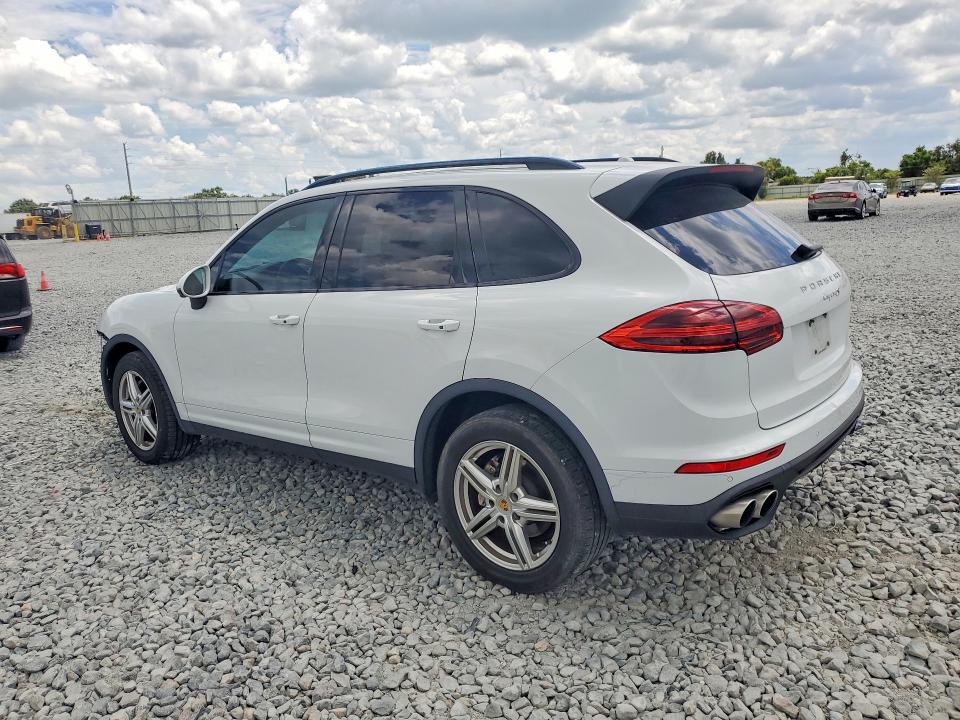 Снимка 2 от търг – 2016 PORSCHE CAYENNE с VIN WP1AB2A22GLA94285