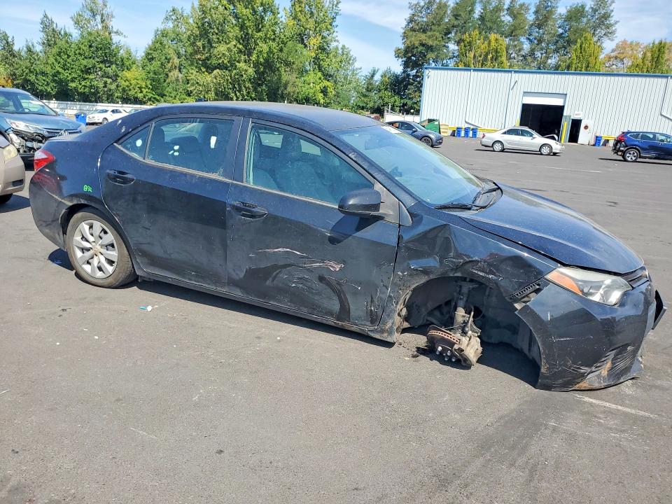 Photo 4 from auction – 2014 TOYOTA COROLLA with VIN 5YFBURHE6EP137748