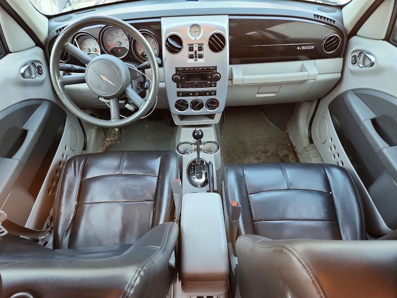 Photo 8 from auction – 2010 CHRYSLER PT CRUISER with VIN 3A4GY5F92AT205568