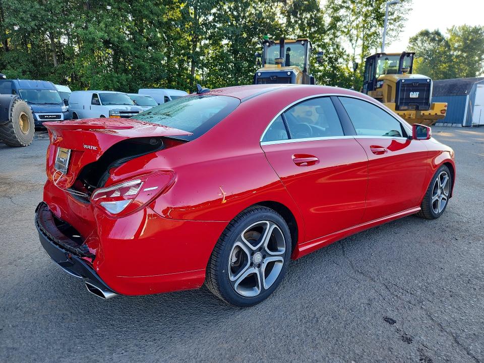 Photo 3 from auction – 2014 MERCEDES-BENZ CLA with VIN WDDSJ4GB2EN157047