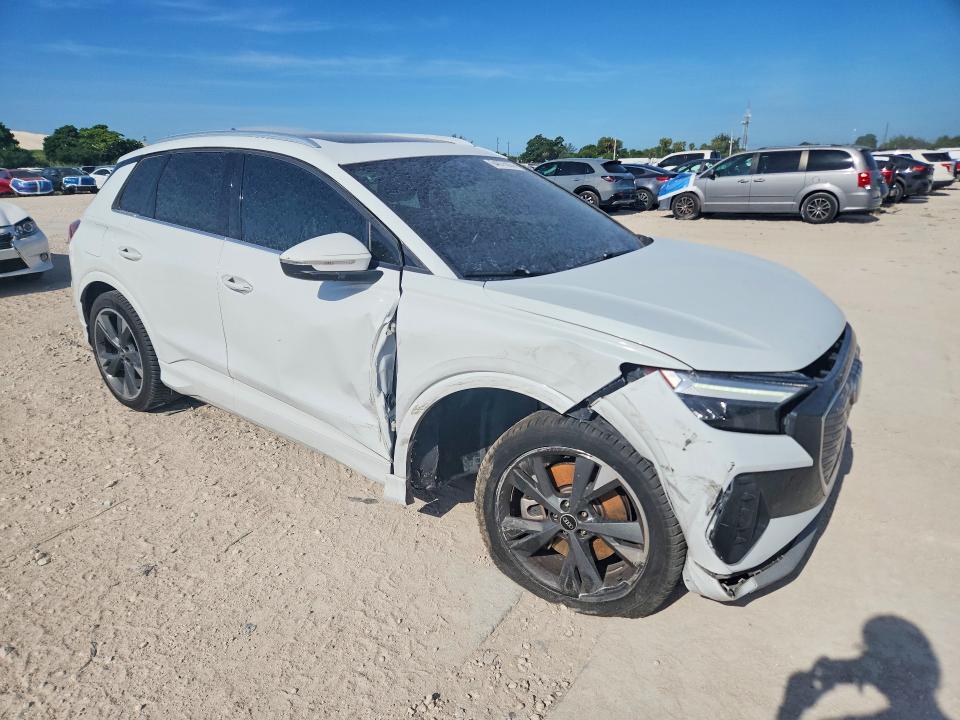 Photo 4 from auction – 2022 AUDI Q4 E-TRON with VIN WA1H2BFZ9NP013997