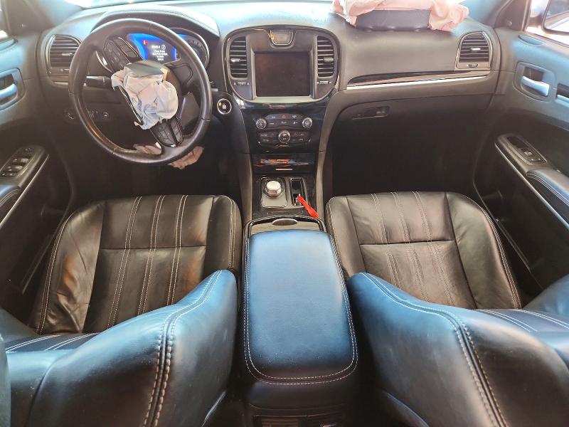 Photo 8 from auction – 2022 CHRYSLER 300 with VIN 2C3CCABG5NH127161