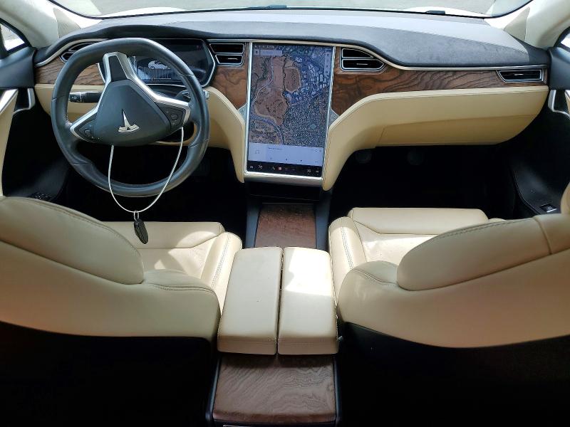 Photo 8 from auction – 2017 TESLA MODEL S with VIN 5YJSA1E10HF203318