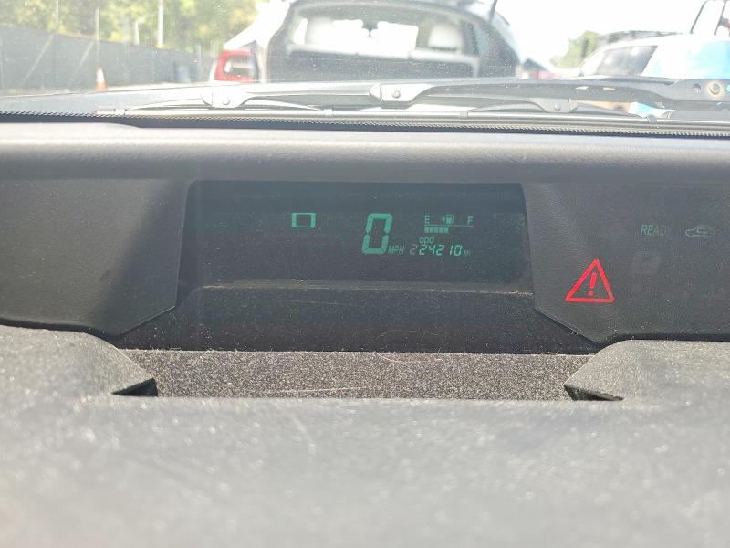 Photo 9 from auction – 2007 TOYOTA PRIUS with VIN JTDKB20U577677970