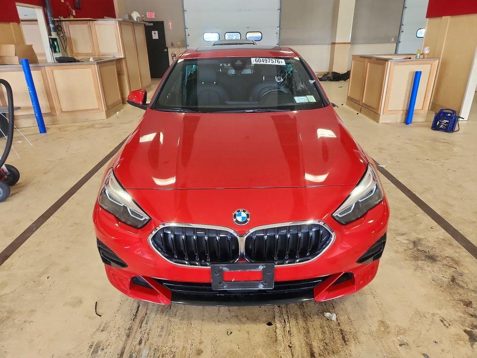 Photo 5 from auction – 2022 BMW 228XI with VIN WBA73AK04N7K48269