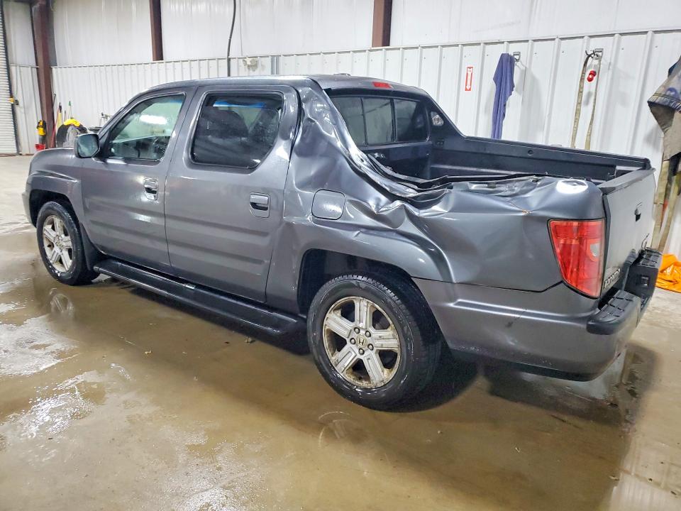 Photo 2 from auction – 2011 HONDA RIDGELINE with VIN 5FPYK1F55BB006538