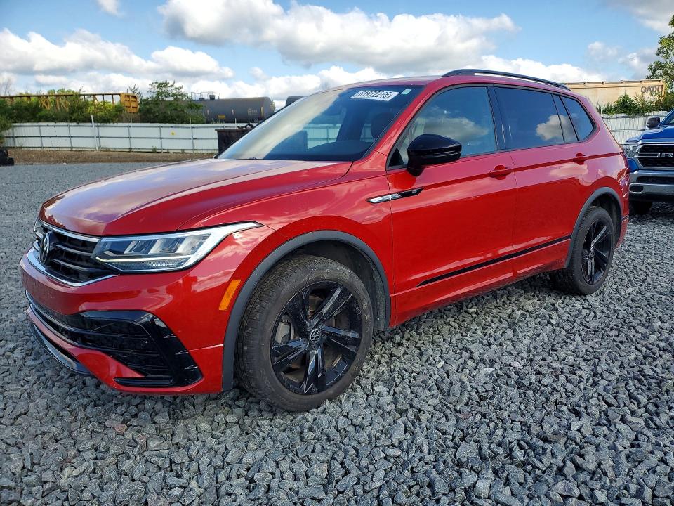 VOLKSWAGEN TIGUAN 2024 with VIN 3VV8B7AX2RM099367 - Photo from auction