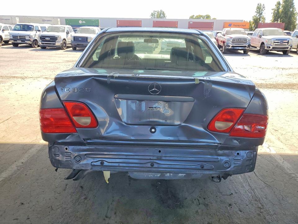 Photo 6 from auction – 1998 MERCEDES-BENZ E with VIN WDBJF65F3WA547929
