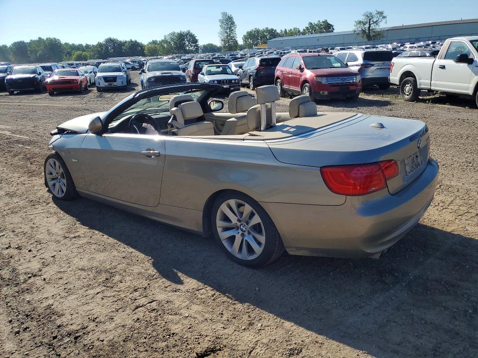 Photo 2 from auction – 2011 BMW 328 with VIN WBADW7C5XBE542631
