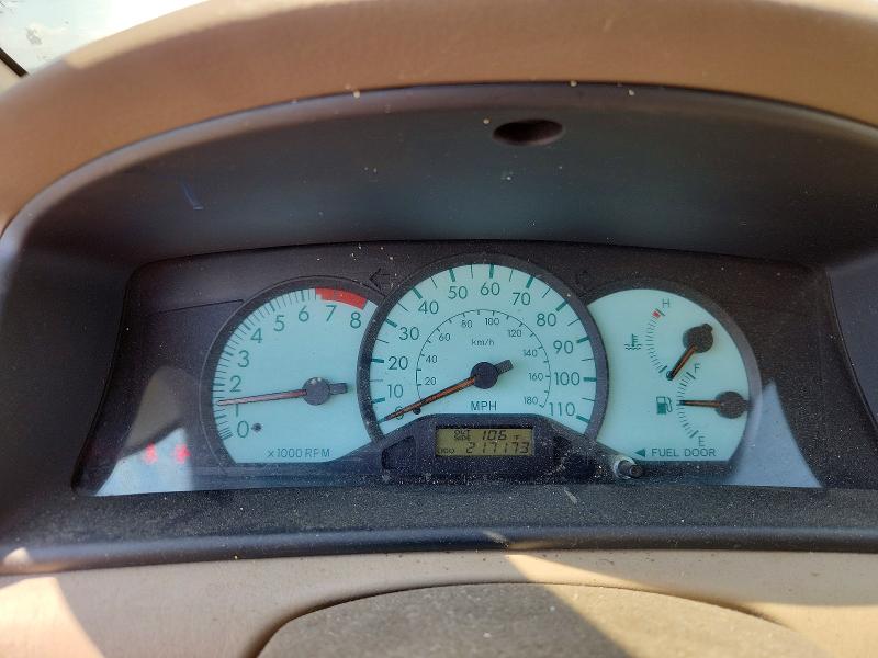 Photo 9 from auction – 2004 TOYOTA COROLLA with VIN 1NXBR32E34Z326748