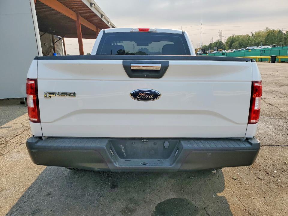 Photo 6 from auction – 2018 FORD F150 with VIN 1FTMF1CB4JKE52025
