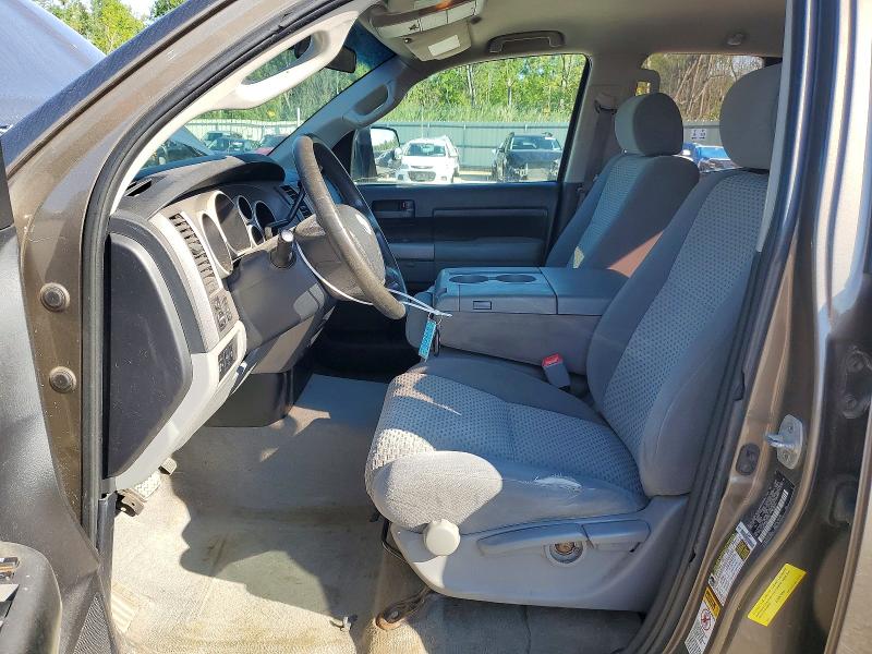 Photo 7 from auction – 2010 TOYOTA TUNDRA with VIN 5TFUW5F19AX132132