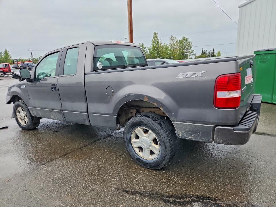 Photo 2 from auction – 2005 FORD F150 with VIN 1FTRX14W05FB11269