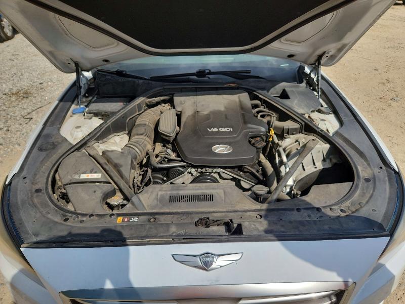 Photo 11 from auction – 2016 HYUNDAI GENESIS with VIN KMHGN4JE9GU121965