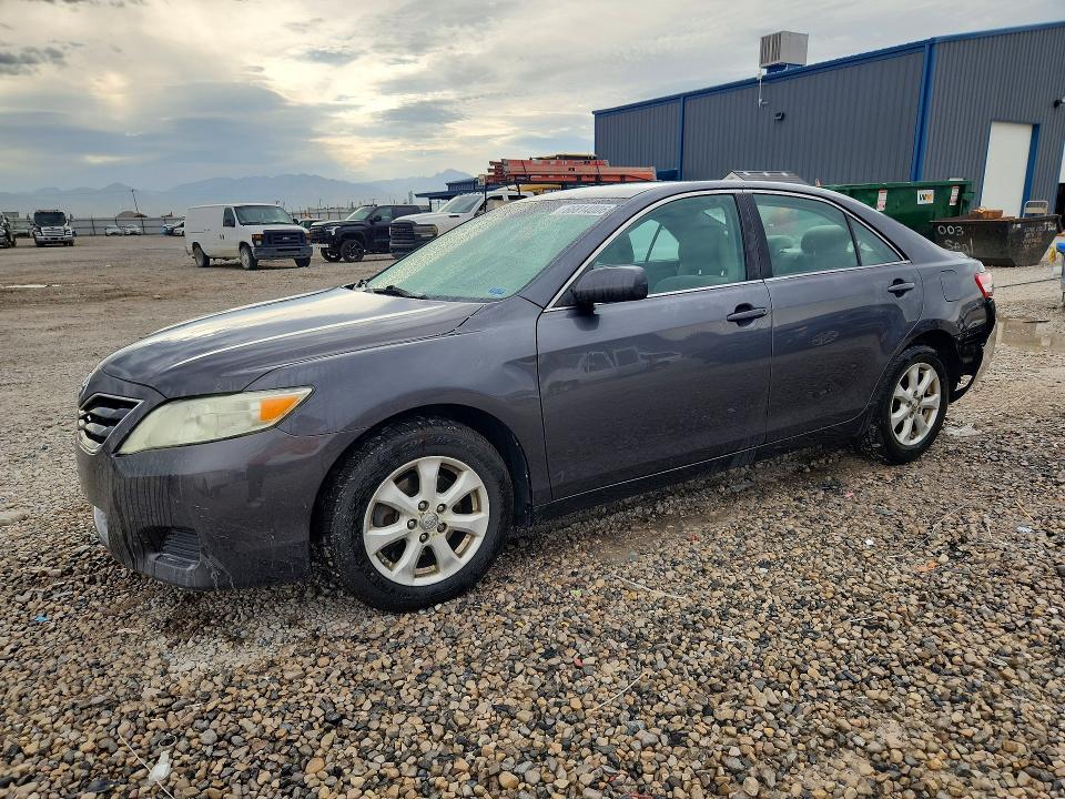 TOYOTA CAMRY 2011 with VIN 4T1BF3EK2BU632475 - Photo from auction