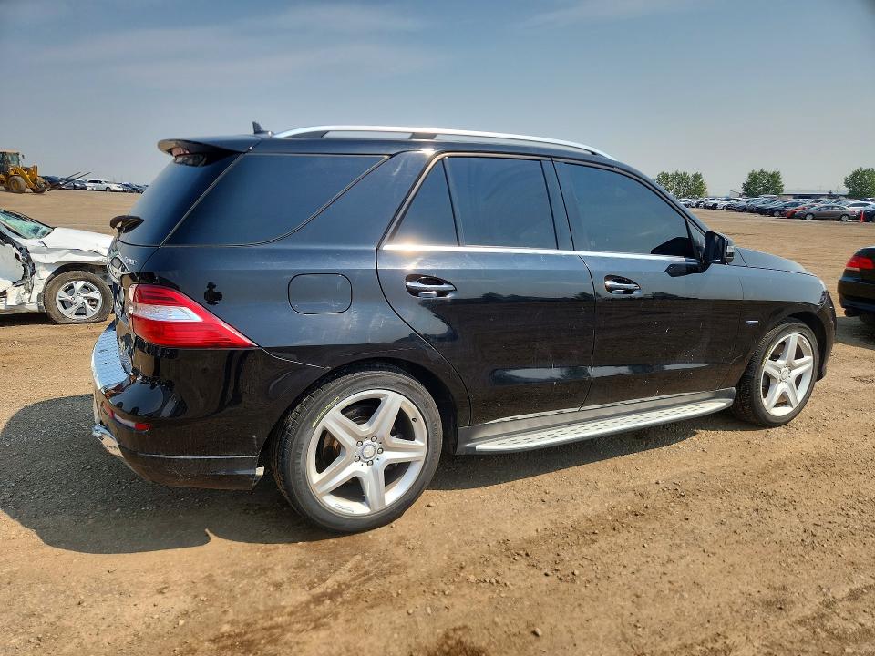 Photo 3 from auction – 2012 MERCEDES-BENZ ML with VIN 4JGDA7DB2CA090717