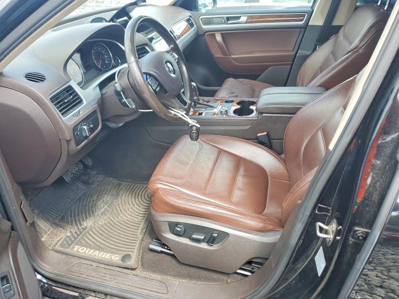 Photo 7 from auction – 2012 VOLKSWAGEN TOUAREG with VIN WVGFF9BP8CD001980