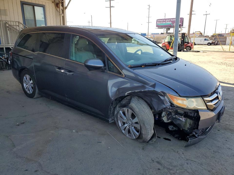Photo 4 from auction – 2015 HONDA ODYSSEY with VIN 5FNRL5H6XFB080311