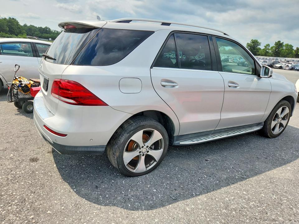 Photo 3 from auction – 2016 MERCEDES-BENZ GLE with VIN 4JGDA5JB0GA791108