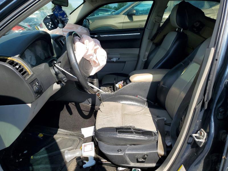 Photo 7 from auction – 2007 CHRYSLER 300 with VIN 2C3KA53G17H705976
