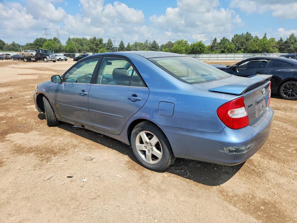 Photo 2 from auction – 2002 TOYOTA CAMRY with VIN 4T1BE32K12U618347