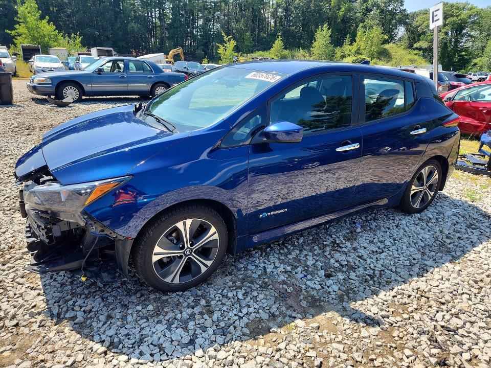 NISSAN LEAF 2018 with VIN 1N4AZ1CPXJC303088 - Photo from auction