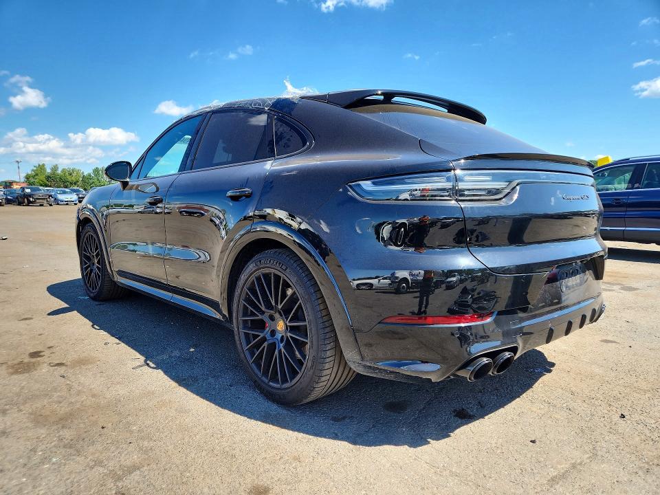Photo 2 from auction – 2021 PORSCHE CAYENNE with VIN WP1BG2AY4MDA50157