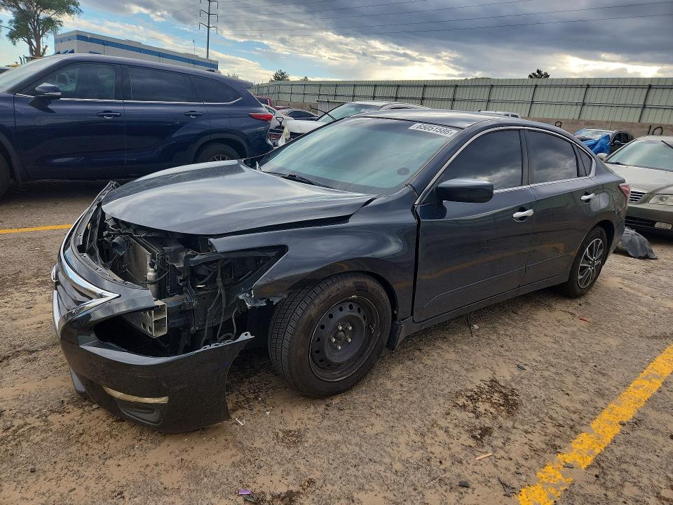 NISSAN ALTIMA 2015 with VIN 1N4AL3AP5FN880333 - Photo from auction