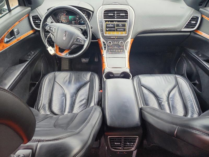 Photo 8 from auction – 2016 LINCOLN MKX with VIN 2LMTJ8KR0GBL77408