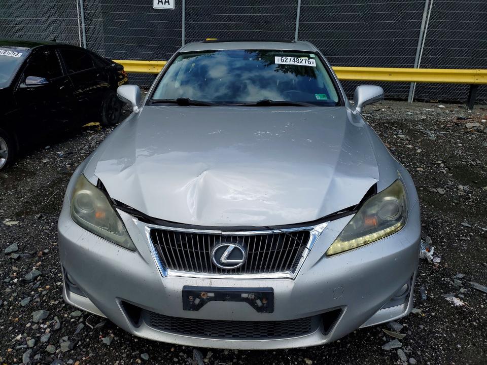 Photo 5 from auction – 2011 LEXUS IS 250 with VIN JTHBF5C25B5155634
