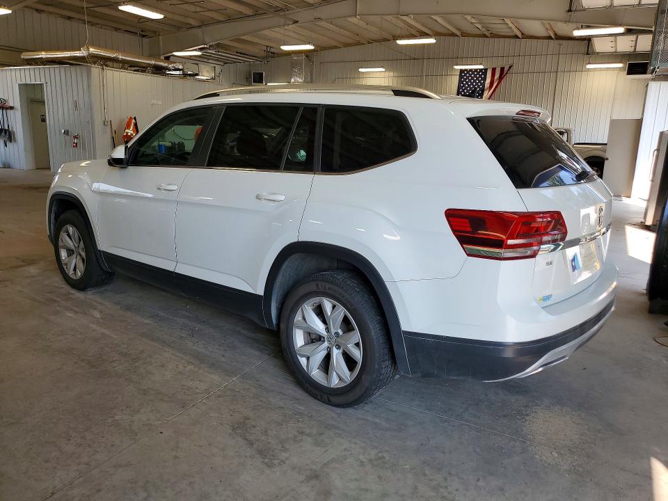 Photo 2 from auction – 2019 VOLKSWAGEN ATLAS with VIN 1V2LR2CA1KC543277